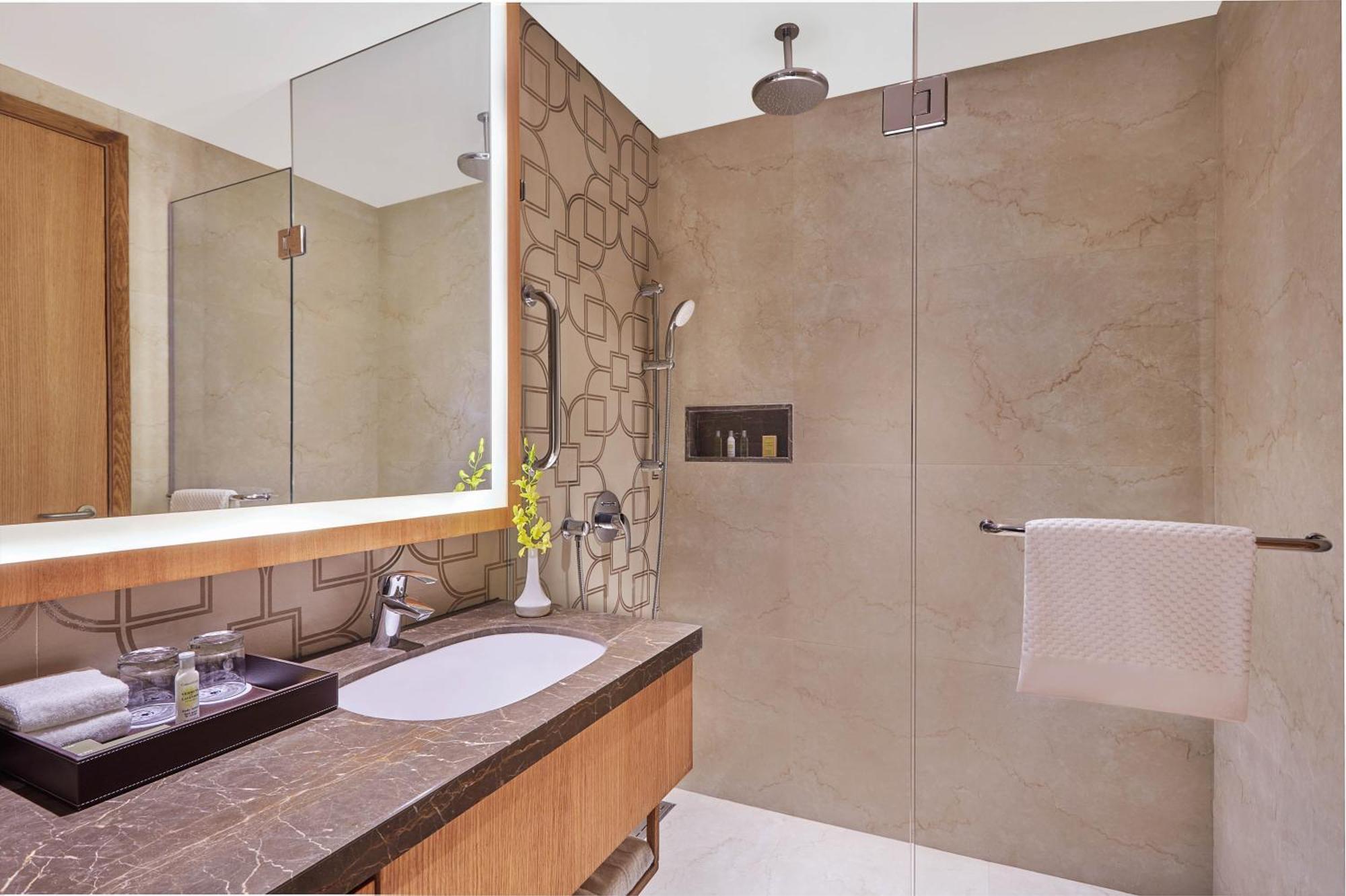 Doubletree By Hilton Benares Buitenkant foto